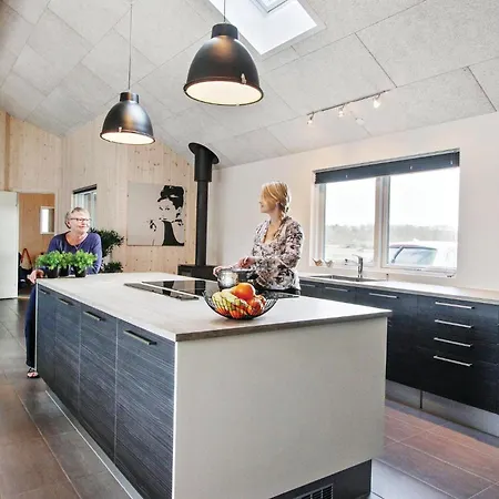 Σπίτι διακοπών In Glesborg With Kitchen