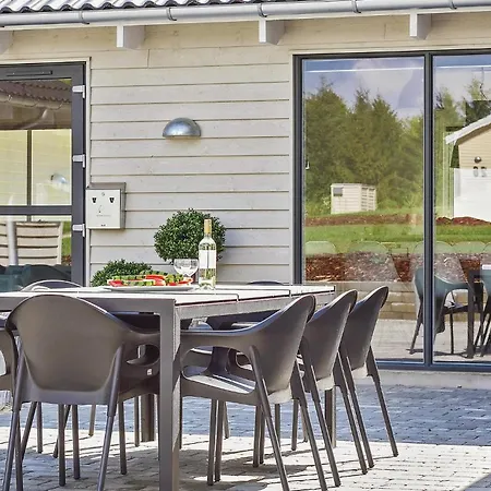 In Glesborg With Kitchen