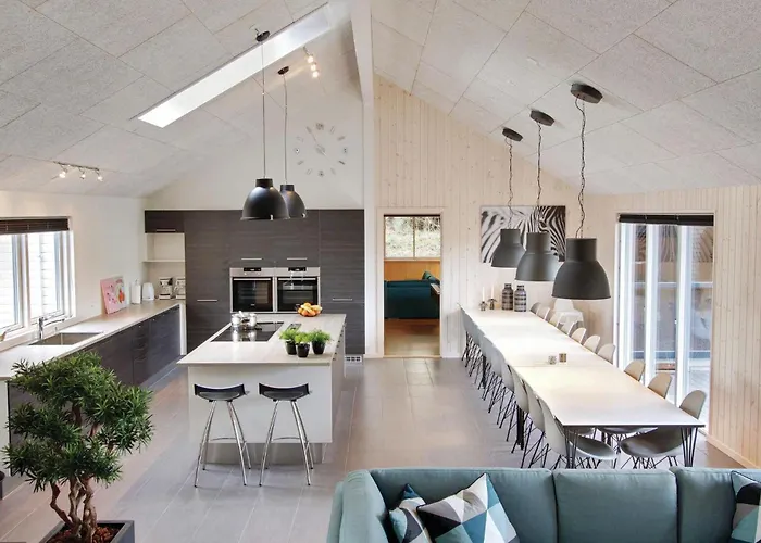 In With Kitchen * Glesborg